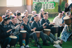 <b>湖光山色秋意濃 同心聚力踏歌行——2025年依利特團建活動圓滿落幕！</b>